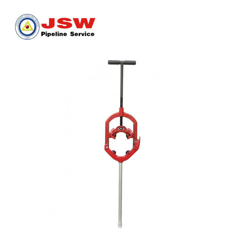 Articulated-Pipe-Cutting-Machine-With-Auxiliary-Handle