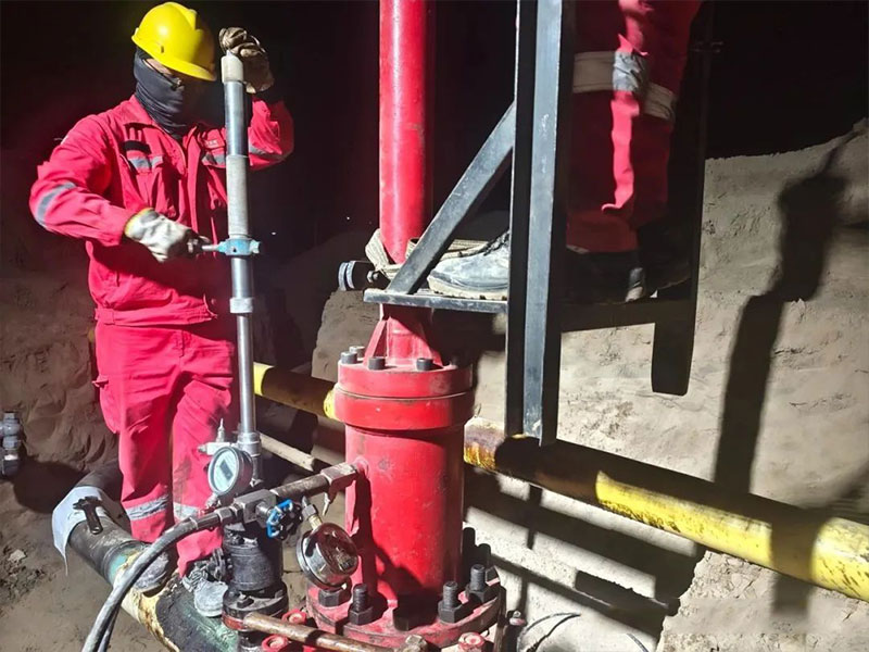 Pressurized-Plugging-Project-for-φ168-Purified-Oil-Pipeline-at-Oil-Production-Plant-1