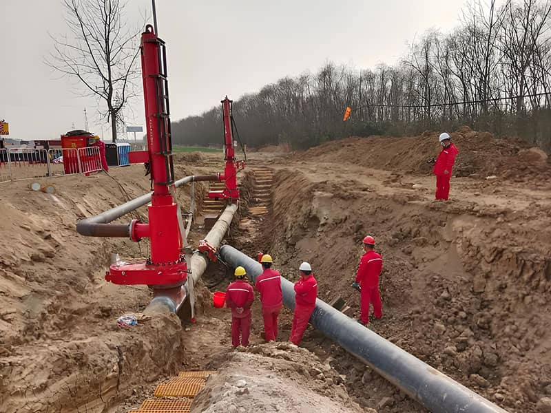 Pipeline Hot Tapping Operation in Suqian Relocation Project
