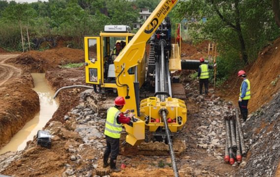 drillto-horizontal-directional-drilling-rig-construction-site